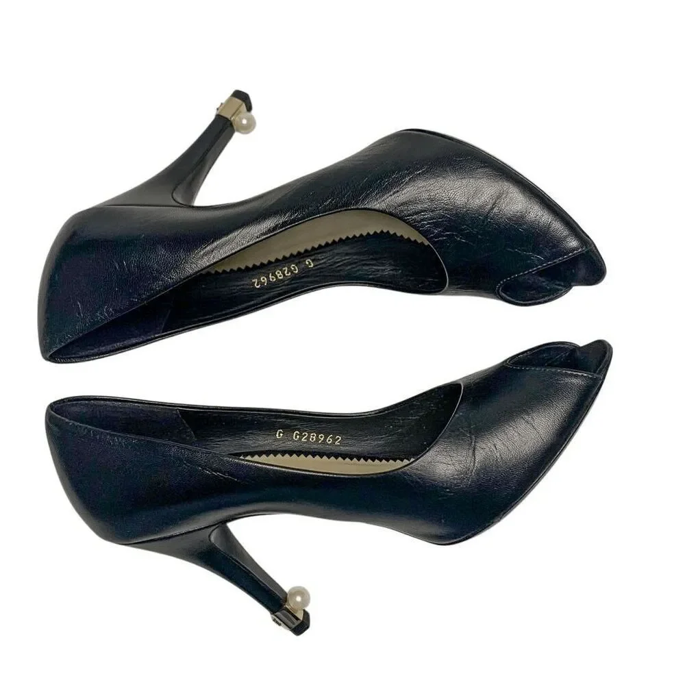 Chanel Interlocking CC Logo Black Leather Pumps EU 37 US 6-6.5 Pearl High Heels